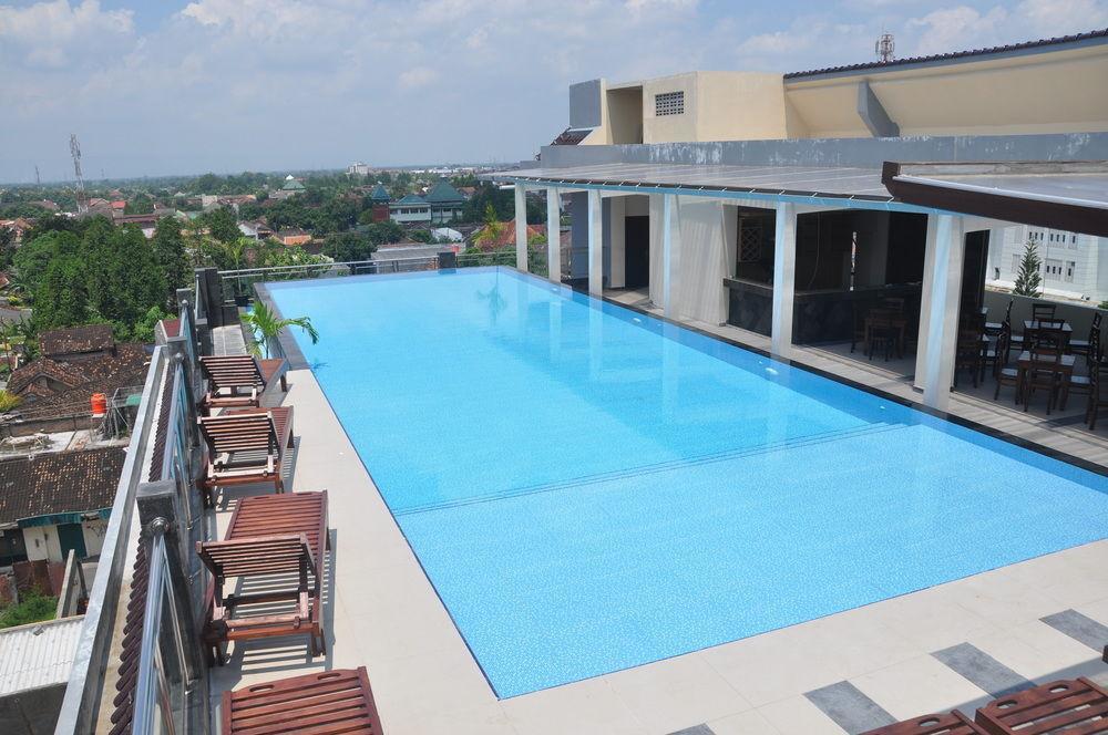 Pandanaran Hotel Semarang Exteriér fotografie