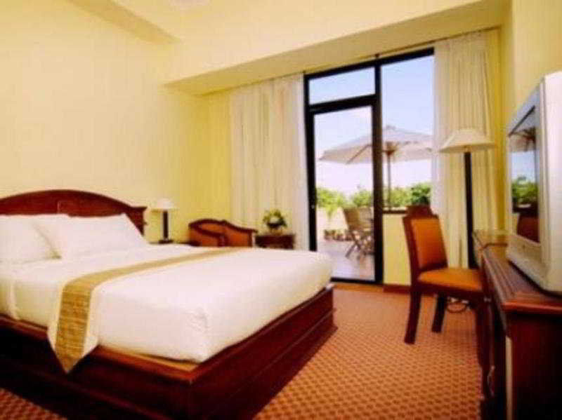 Pandanaran Hotel Semarang Exteriér fotografie