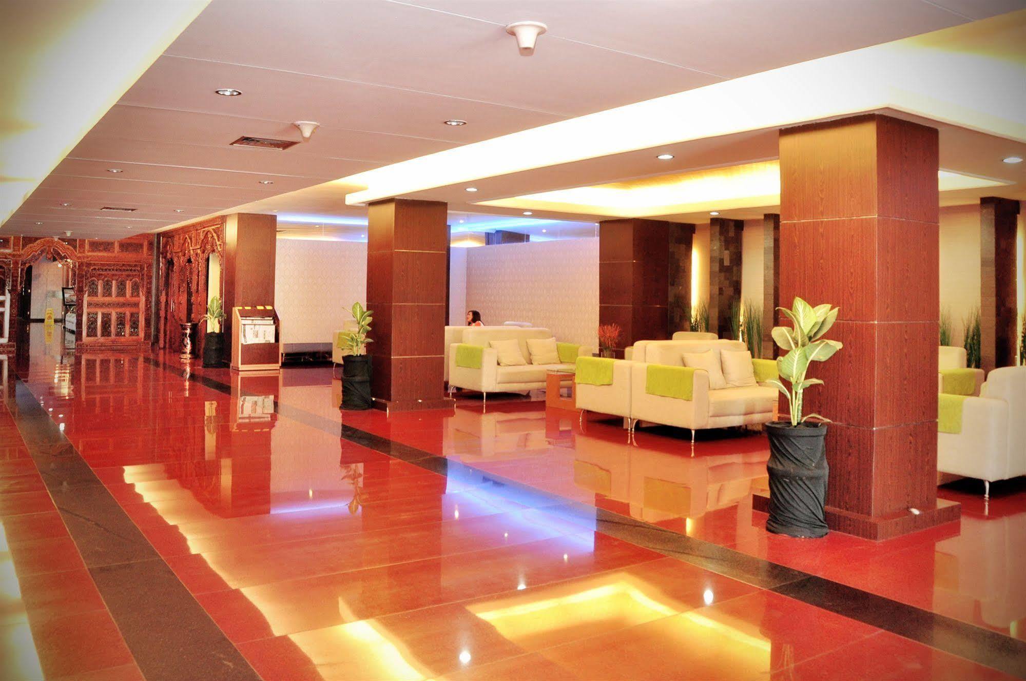 Pandanaran Hotel Semarang Exteriér fotografie