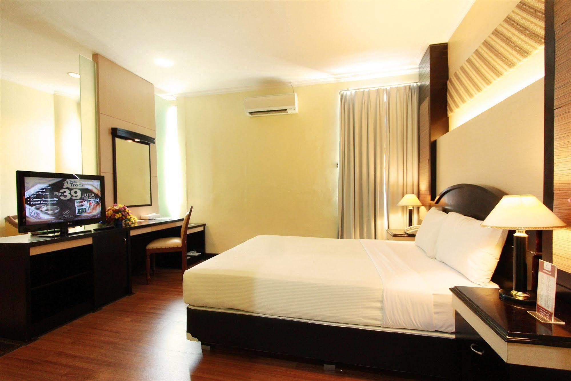 Pandanaran Hotel Semarang Exteriér fotografie